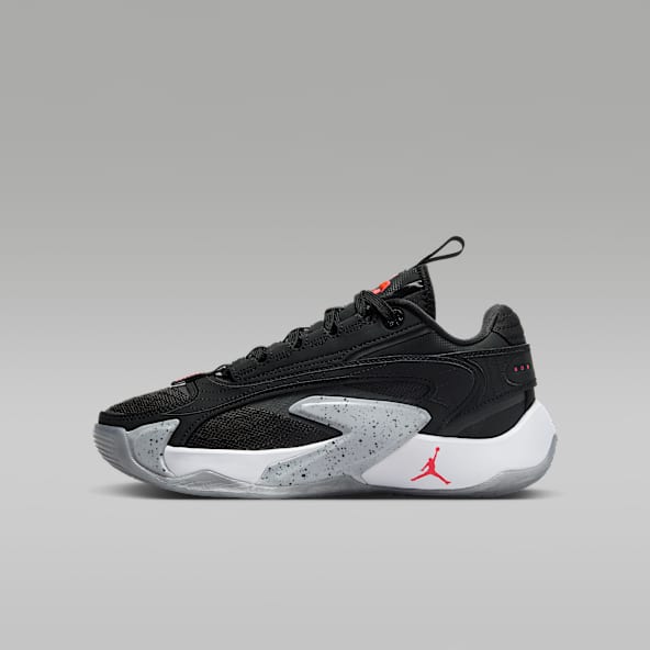 Jordan Basketball Shoes. Nike HR